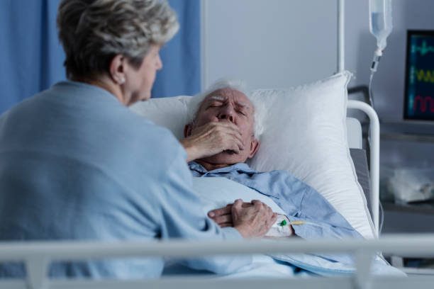 old man with lung cancer